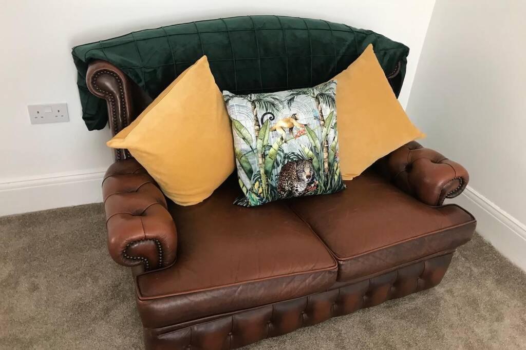 Beautiful 2 Bed Flat In The Heart Of Lynton Devon公寓 外观 照片
